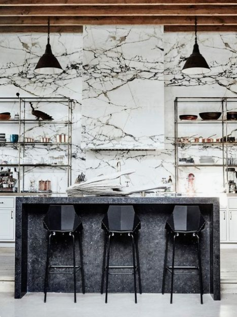 Bold, Veiny Stone Is *the Moment*