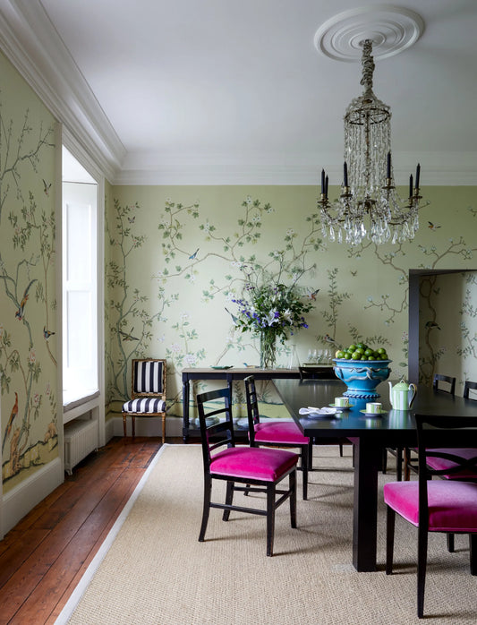 image credit Lesley Cooke's design of the dining room in the Gloucestershire